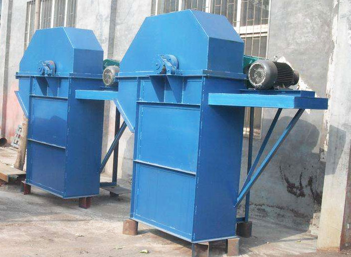 TH型斗式提升机